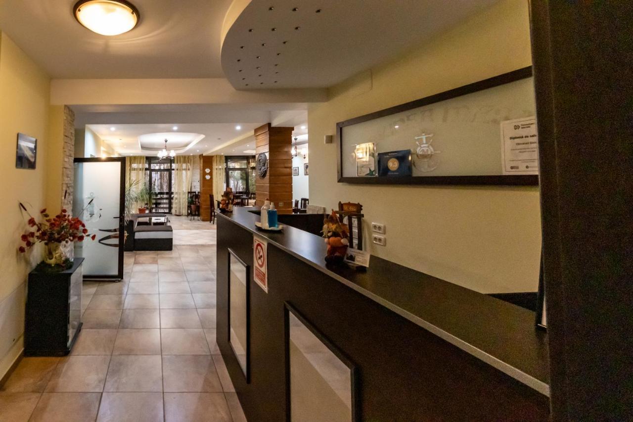 Pension Master Sinaia Esterno foto