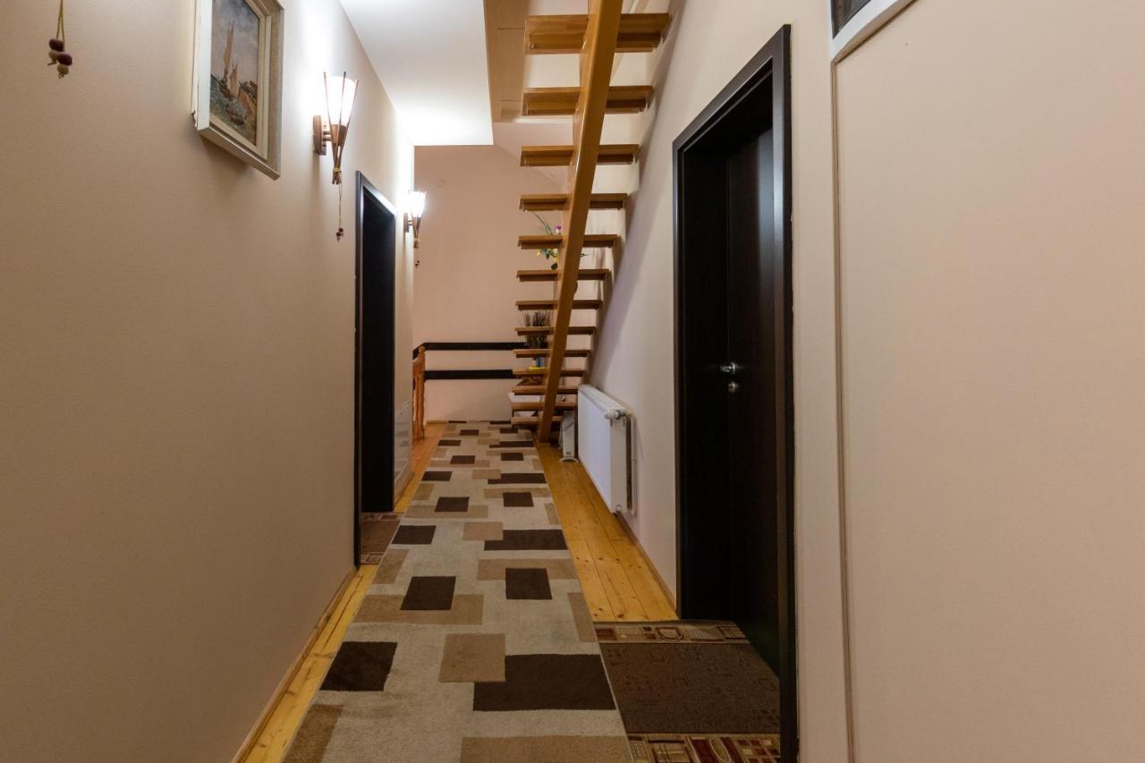 Pension Master Sinaia Esterno foto