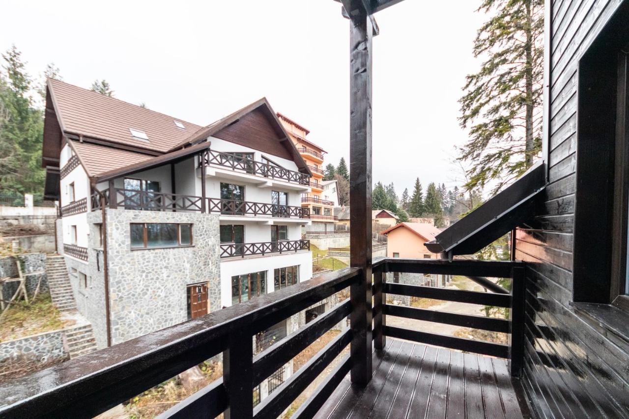 Pension Master Sinaia Esterno foto