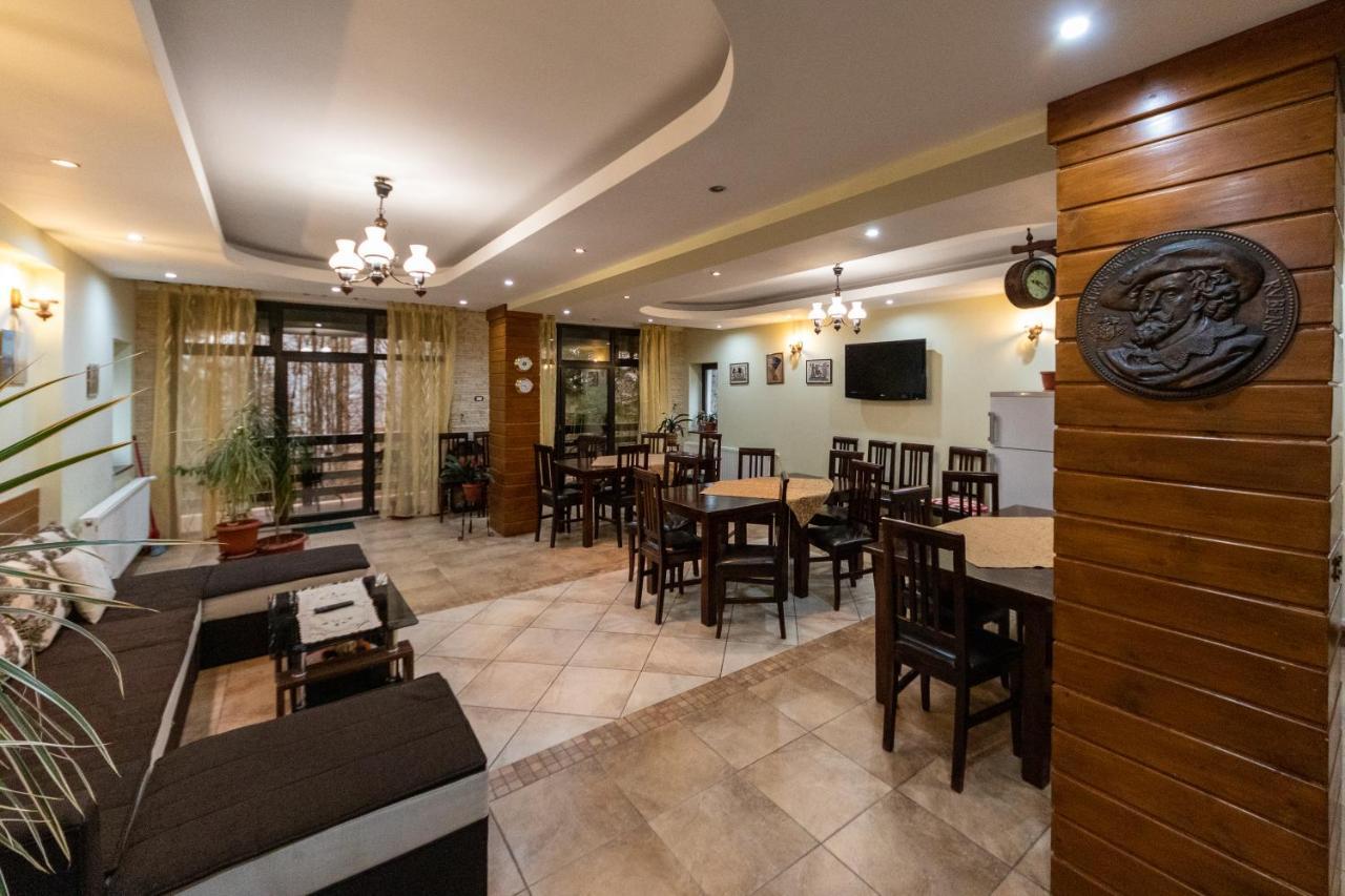 Pension Master Sinaia Esterno foto