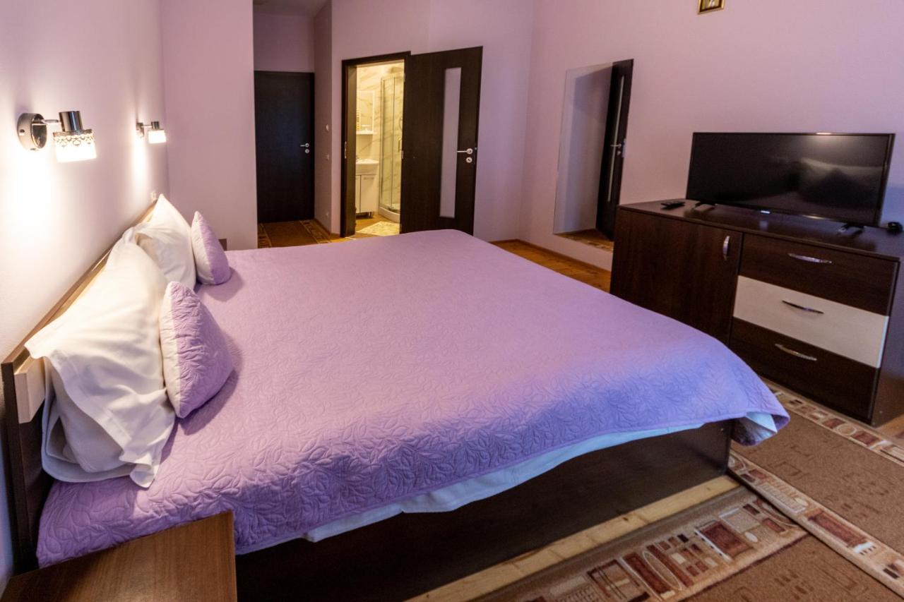 Pension Master Sinaia Esterno foto