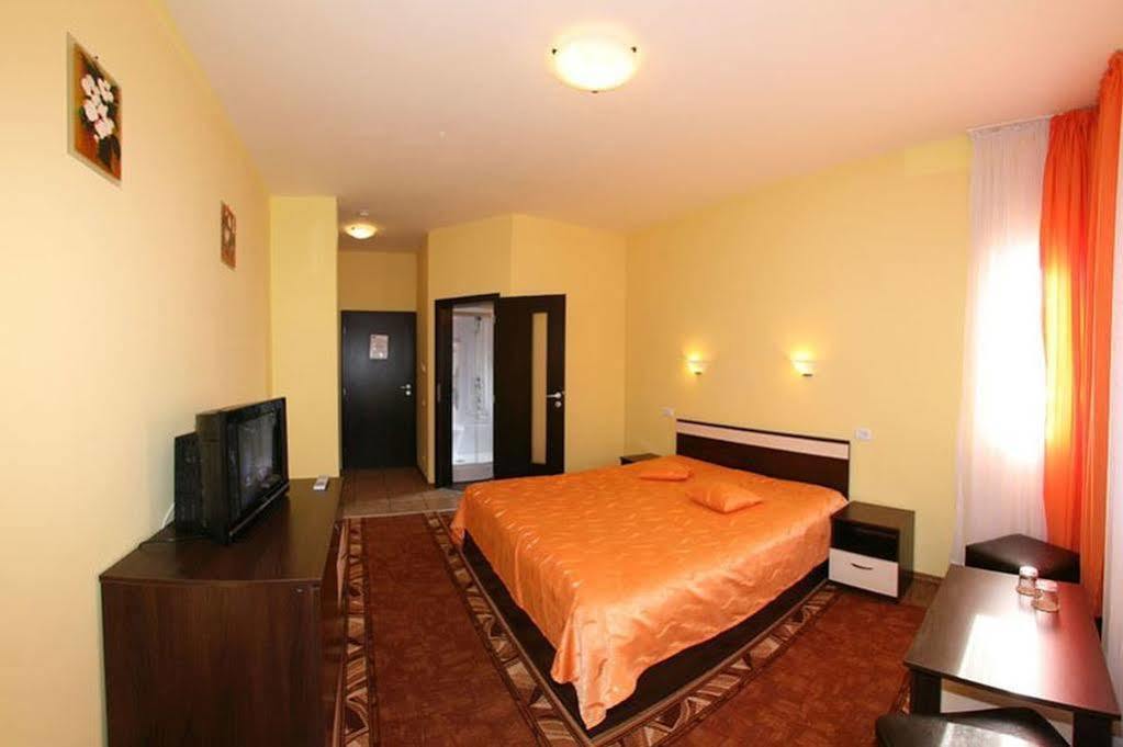 Pension Master Sinaia Esterno foto